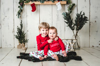 2018-11-27 Parker & Sawyer Christmas mini